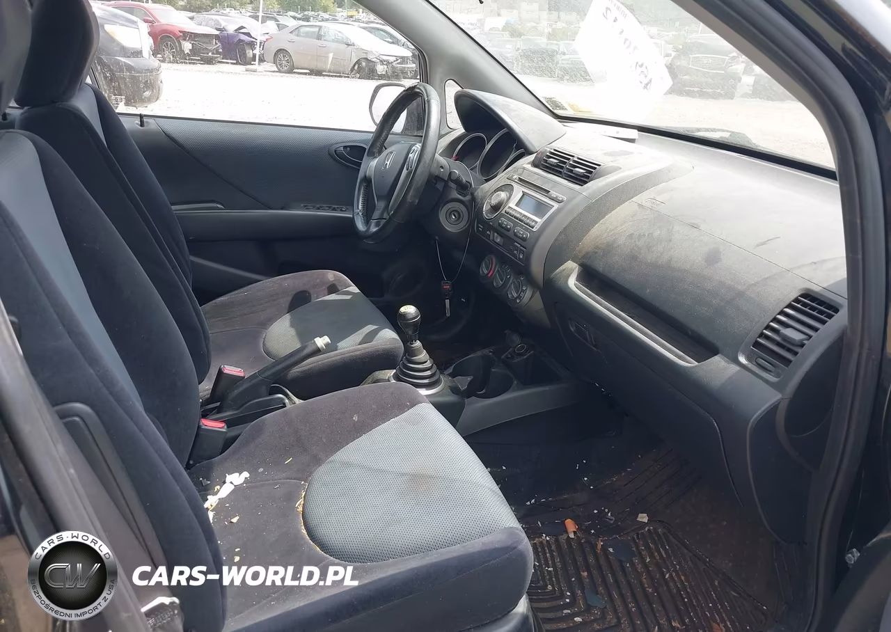 2008 Honda Fit Sport VIN:JHMGD37648S049330 - 5