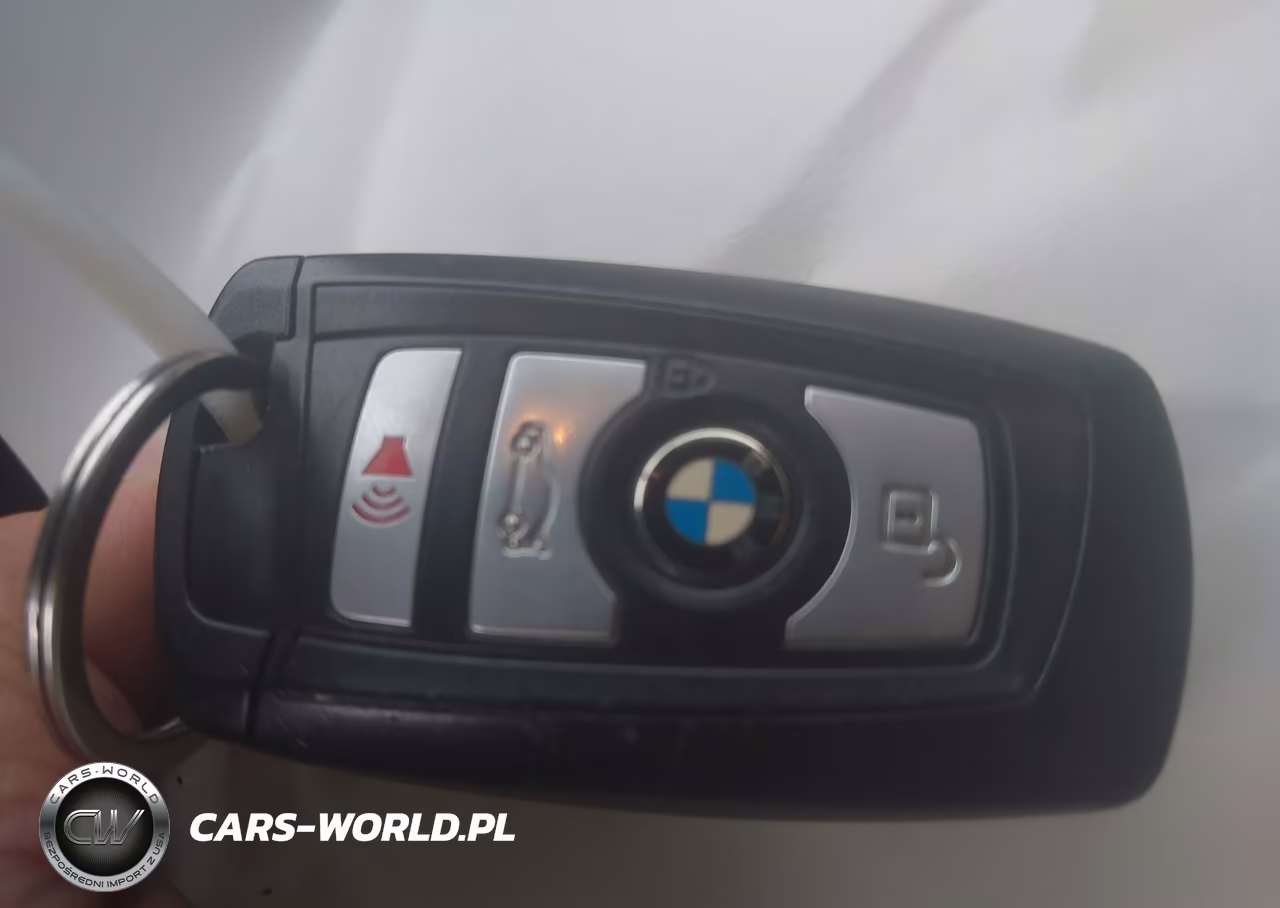 2013 BMW 535I xDrive VIN:WBAFU7C51DDU74002 - 11