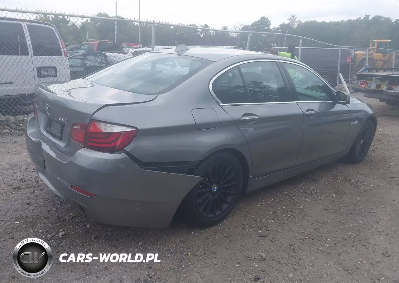2013 BMW 535I xDrive VIN:WBAFU7C51DDU74002 - 4