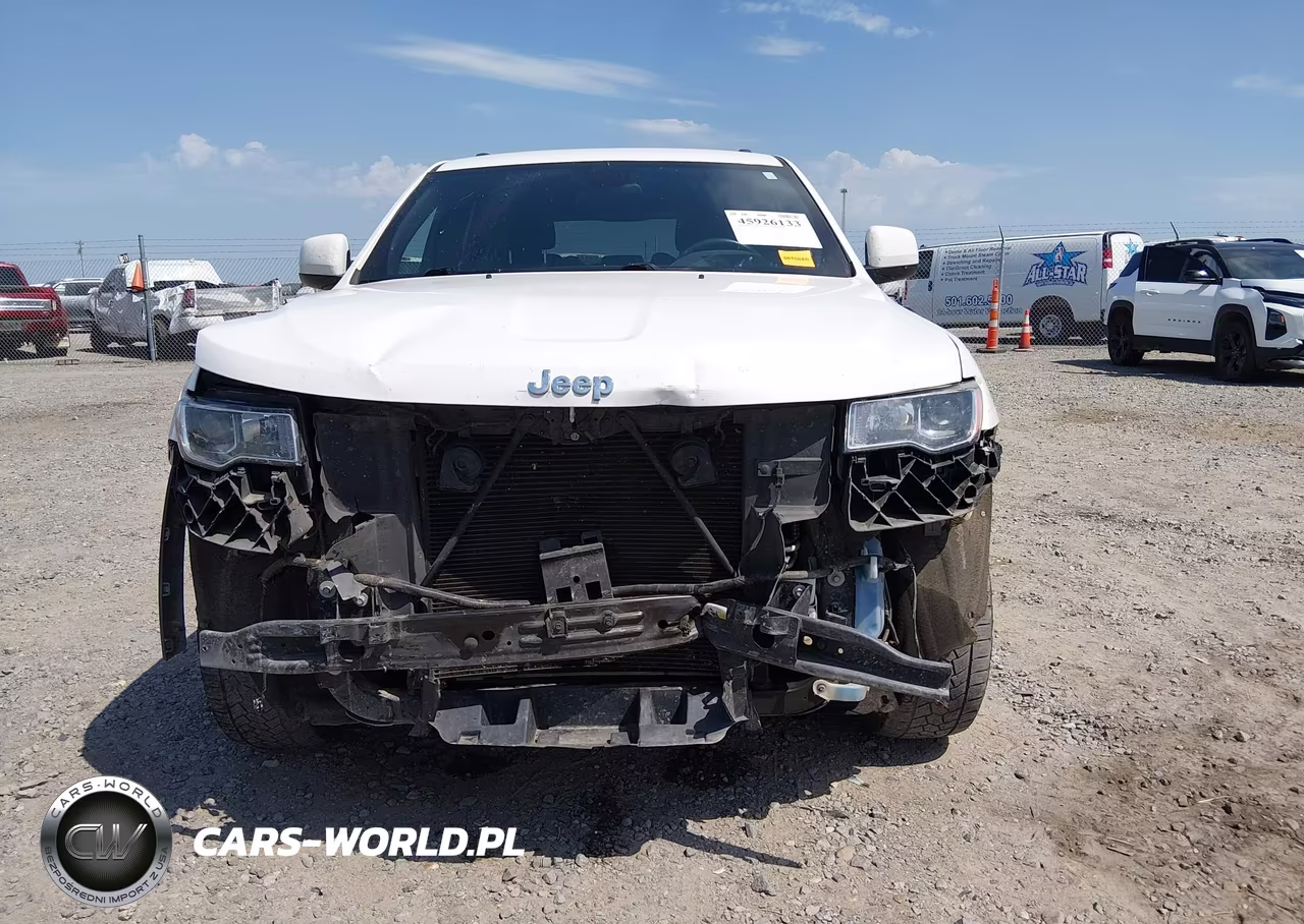 2018 Jeep Grand Cherokee Laredo E 4X2 VIN:1C4RJEAG2JC442744 - 13