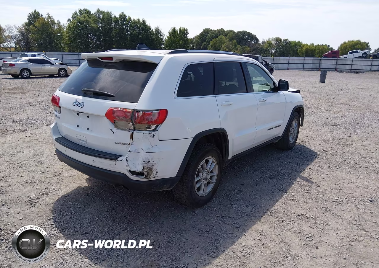 2018 Jeep Grand Cherokee Laredo E 4X2 VIN:1C4RJEAG2JC442744 - 4