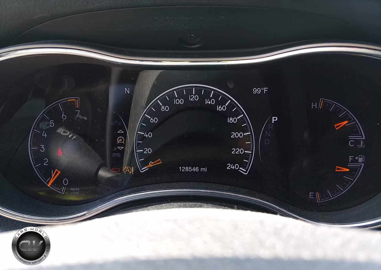 2018 Jeep Grand Cherokee Laredo E 4X2 VIN:1C4RJEAG2JC442744 - 7