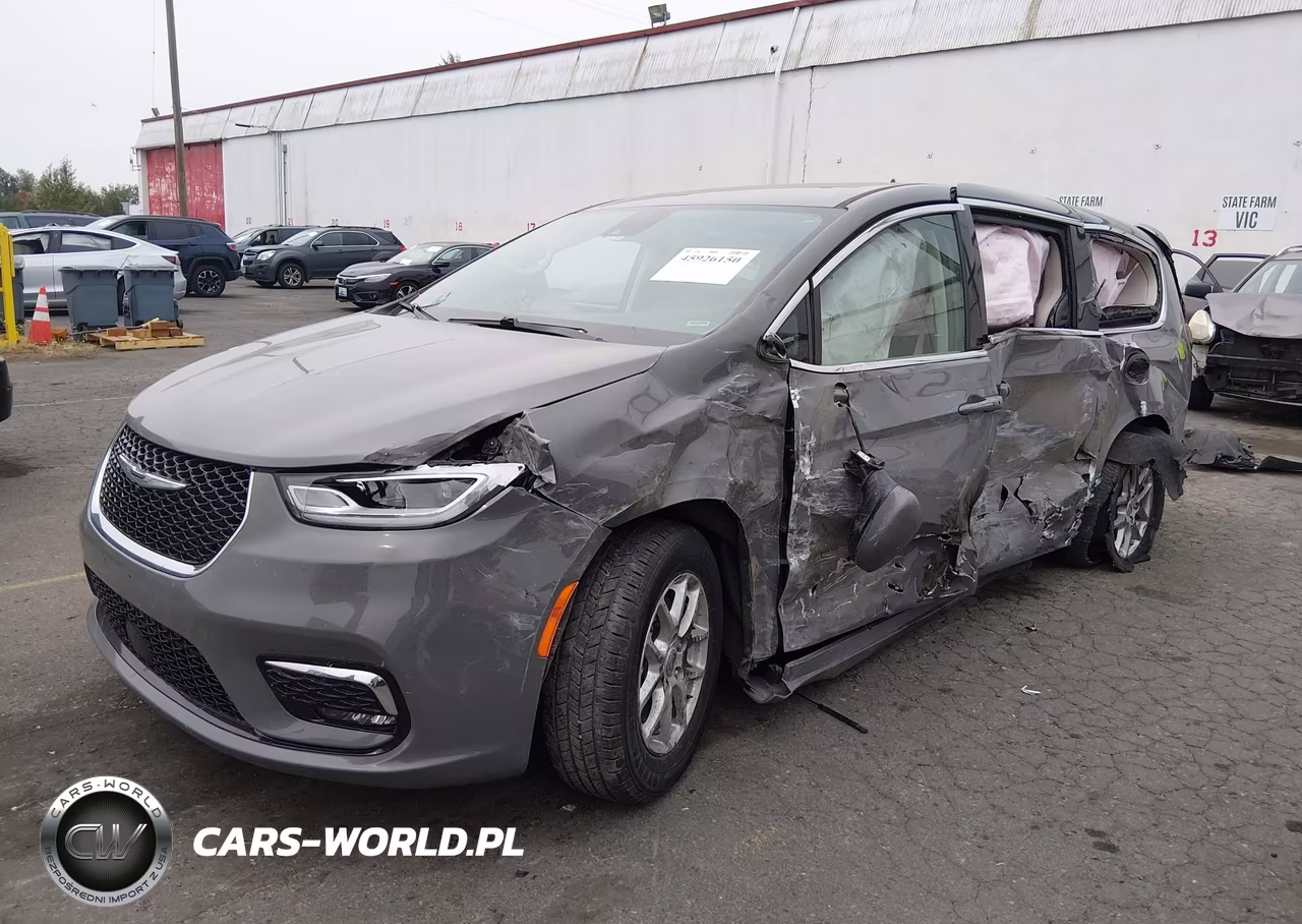 2023 Chrysler Pacifica Touring L VIN:2C4RC1BG8PR571413 - 2