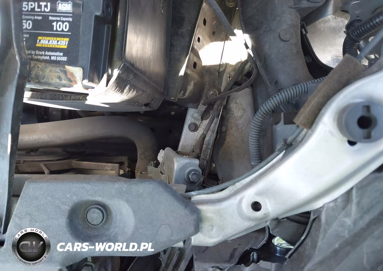2018 Toyota Rav4 Xle VIN:2T3WFREV1JW425886 - 17