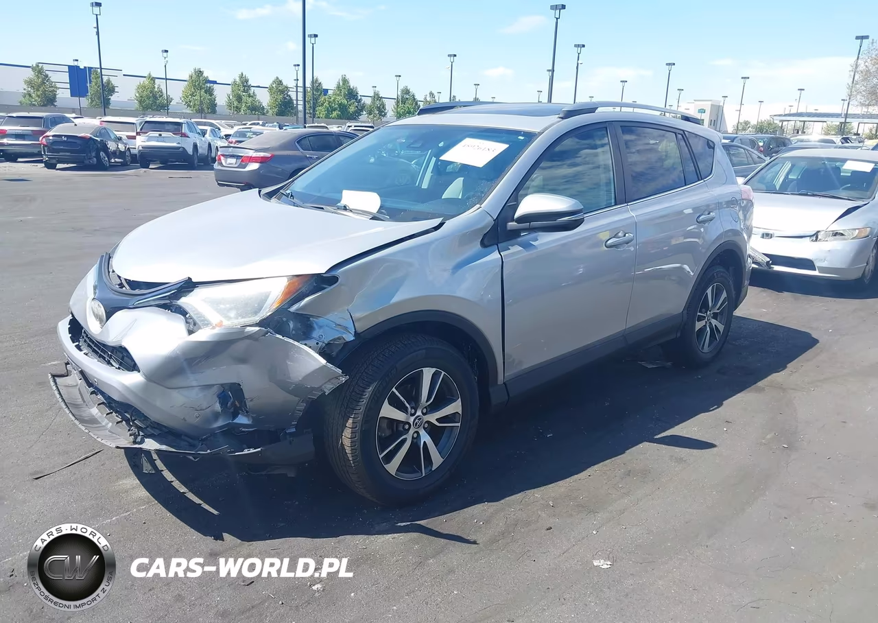 2018 Toyota Rav4 Xle VIN:2T3WFREV1JW425886 - 2