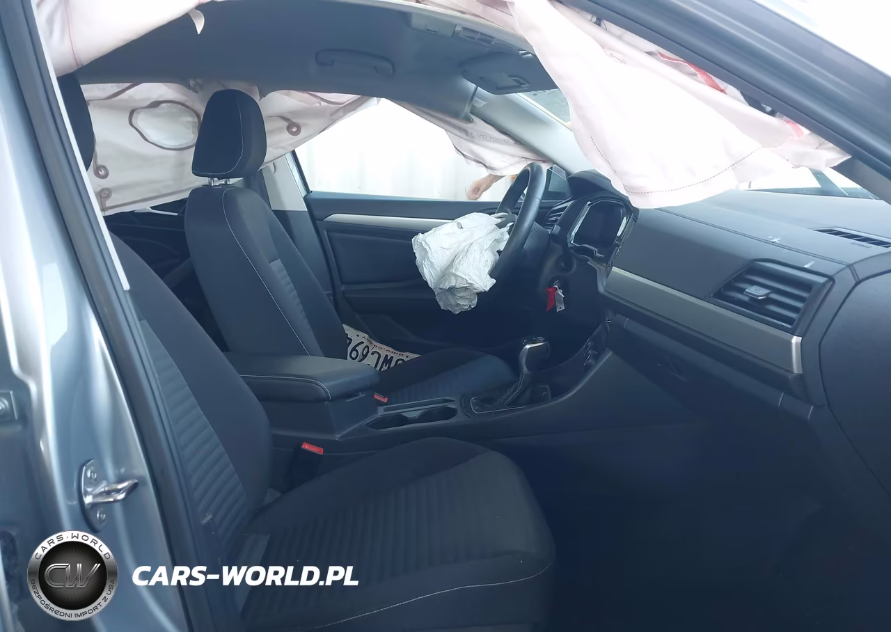 2024 Volkswagen Jetta 1.5T S VIN:3VW5M7BU1RM055230 - 5