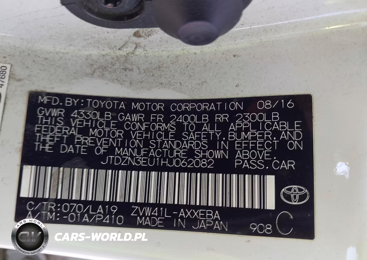 2017 Toyota Prius V Four VIN:JTDZN3EU1HJ062082 - 9