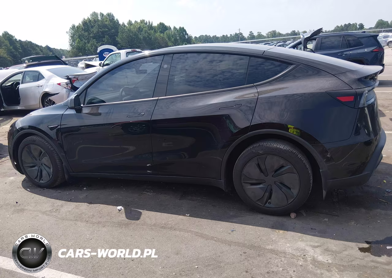 2026 Tesla Model Y All-Wheel Drive-Long Range Launch Series-Premium All-Wheel Drive VIN:7SAYGDEE2TA488402 - 12