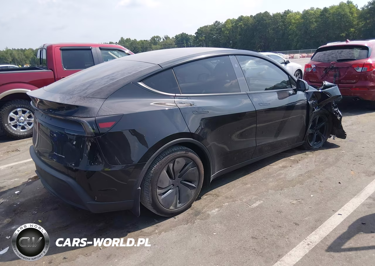 2026 Tesla Model Y All-Wheel Drive-Long Range Launch Series-Premium All-Wheel Drive VIN:7SAYGDEE2TA488402 - 4