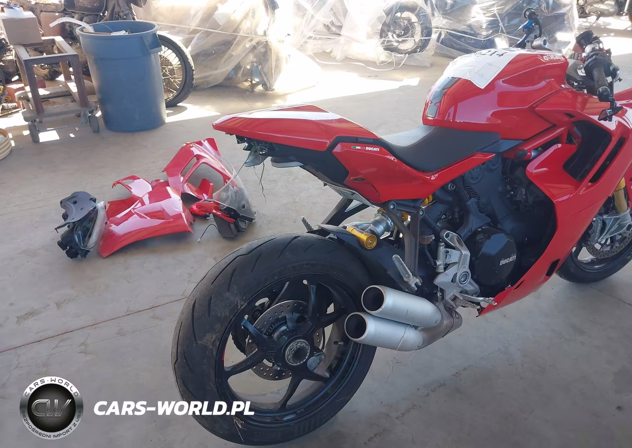 2022 Ducati Supersport VIN:ZDMVABDS3NB002061 - 4