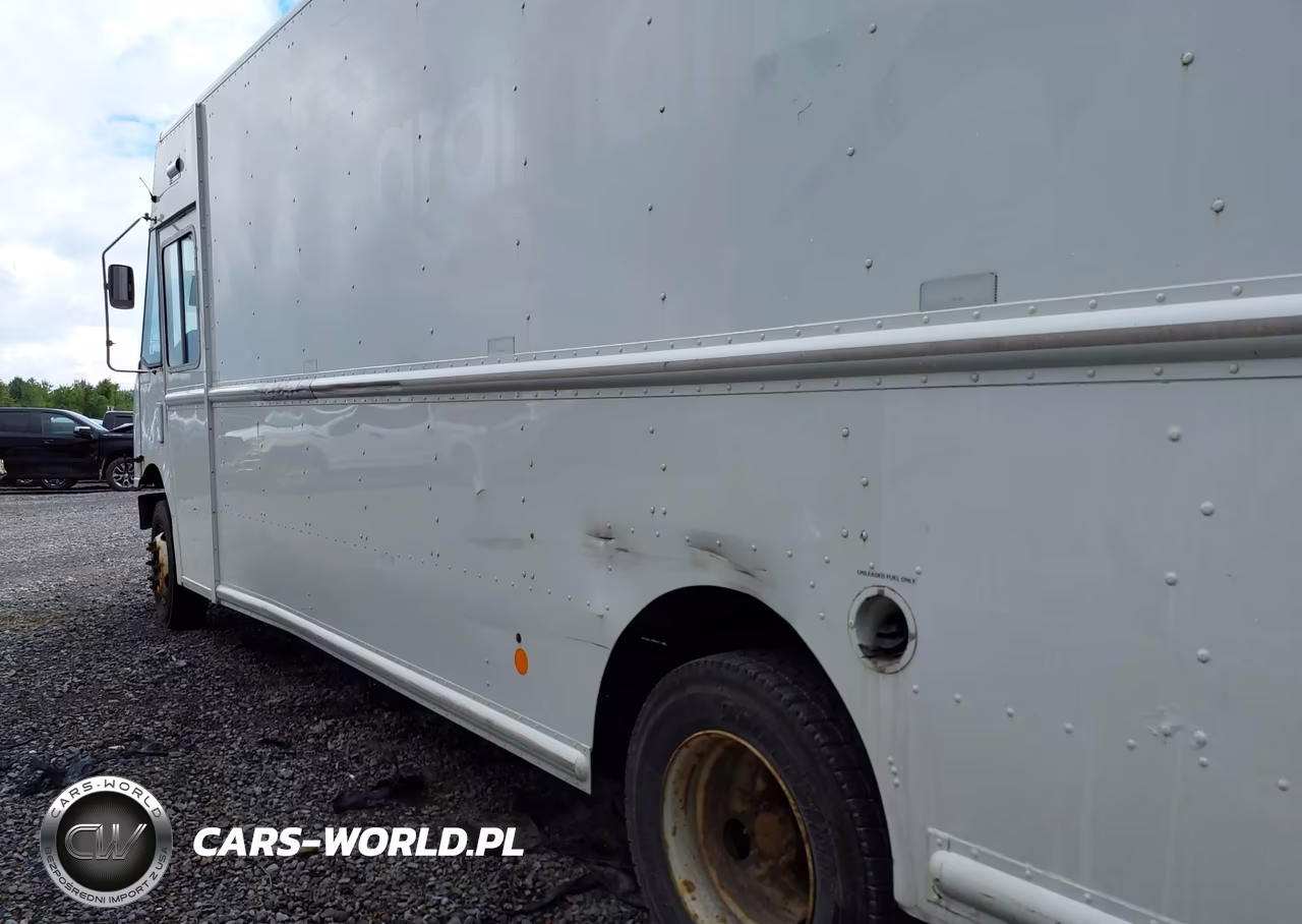 2012 Workhorse Custom Chassis Commercial Chassis W62 VIN:5B4MFG2E8C3448786 - 15