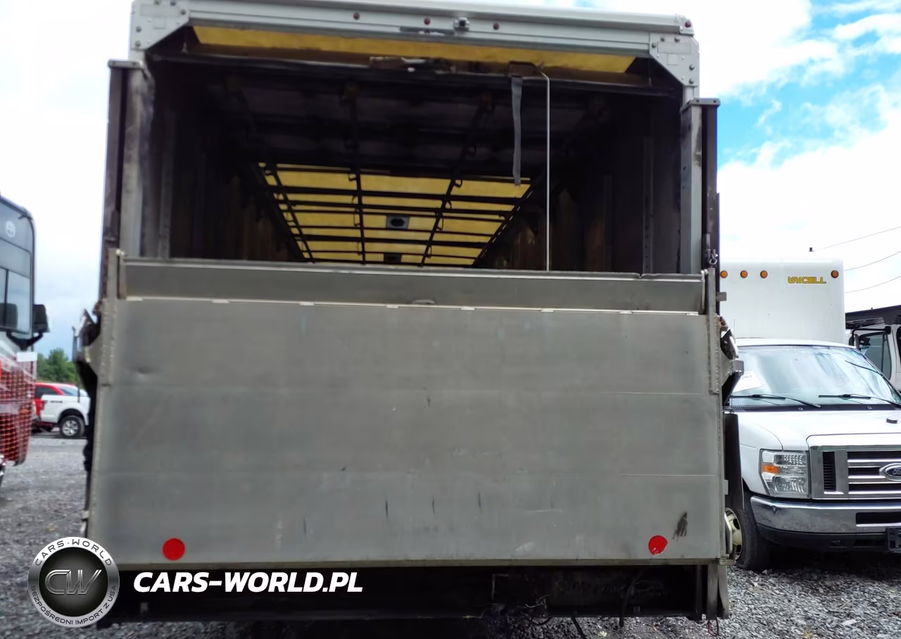 2012 Workhorse Custom Chassis Commercial Chassis W62 VIN:5B4MFG2E8C3448786 - 16