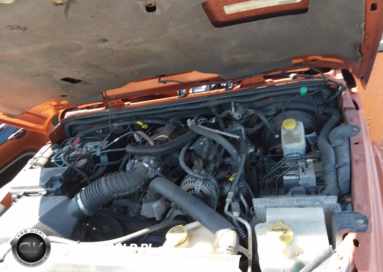 2011 Jeep Wrangler Sahara VIN:1J4AA5D18BL502672 - 10