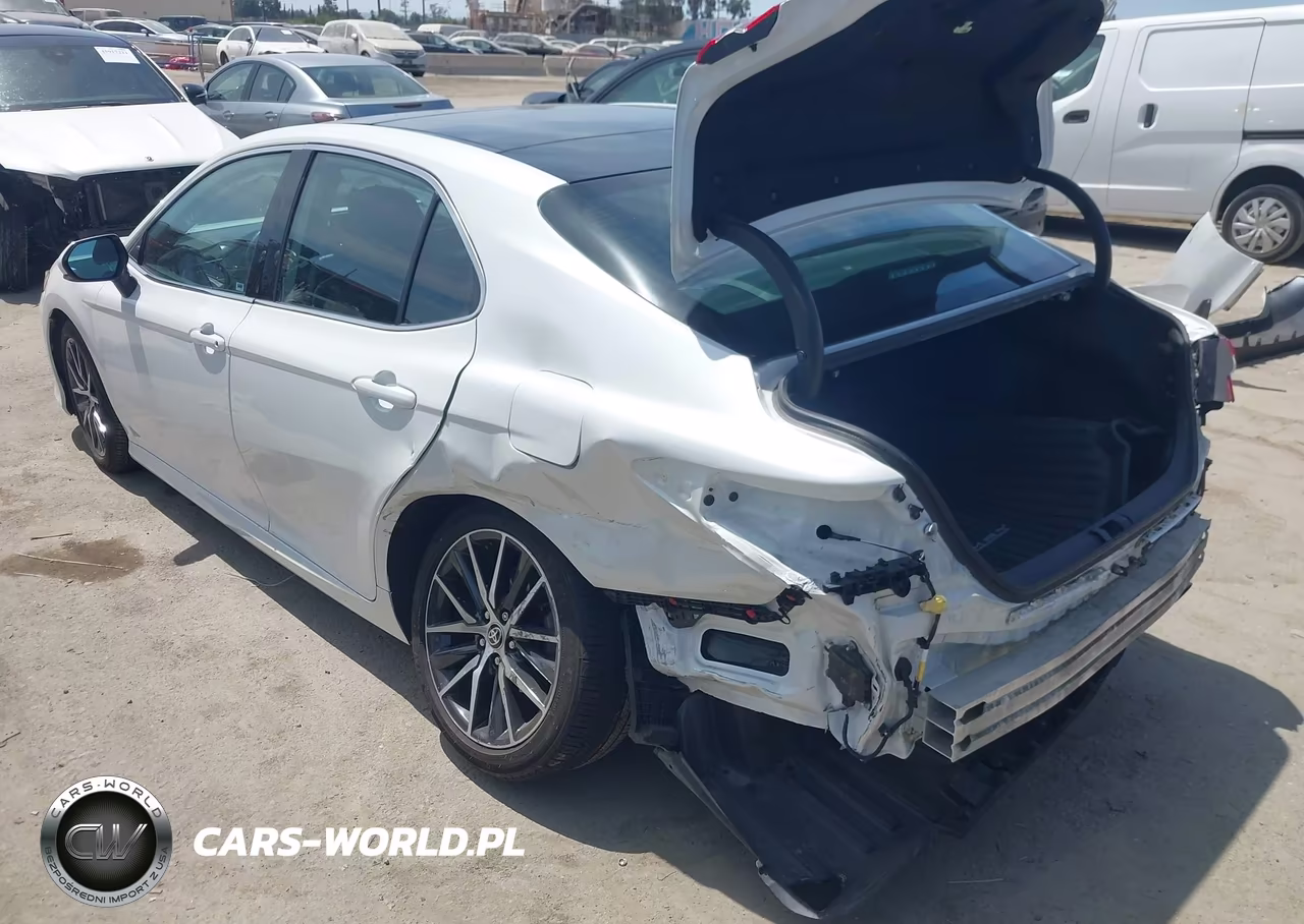 2021 Toyota Camry Xle VIN:4T1F11AK4MU439211 - 3