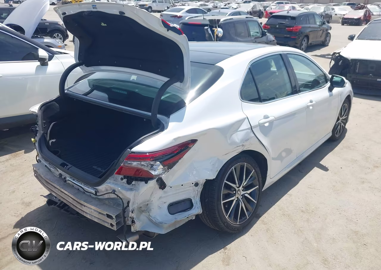 2021 Toyota Camry Xle VIN:4T1F11AK4MU439211 - 4