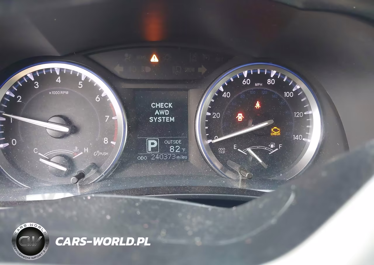 2015 Toyota Highlander Le V6 VIN:5TDBKRFH1FS163363 - 7