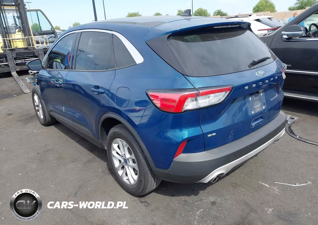 2020 Ford Escape Se VIN:1FMCU0G66LUC62965 - 3