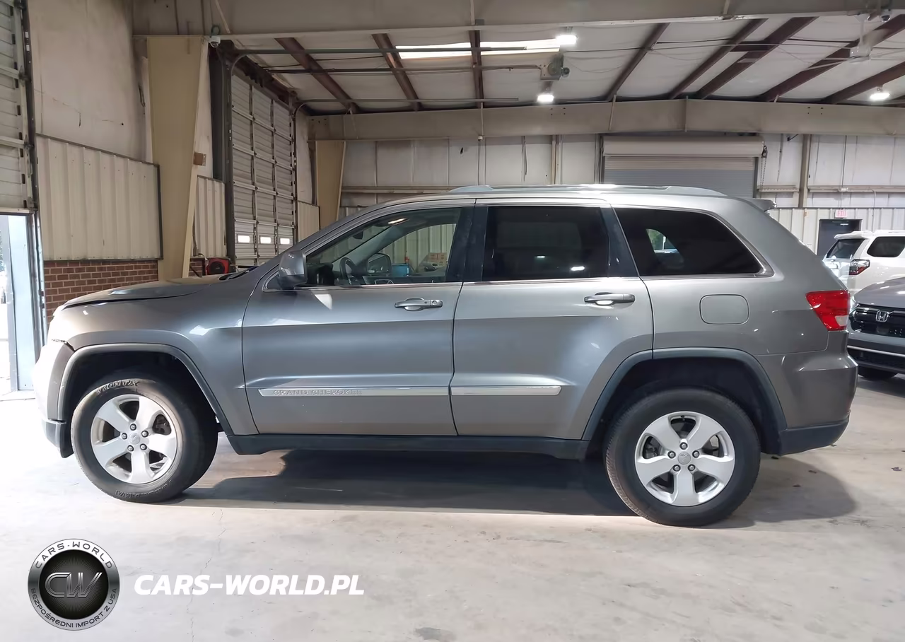 2012 Jeep Grand Cherokee Laredo VIN:1C4RJEAG8CC270951 - 14
