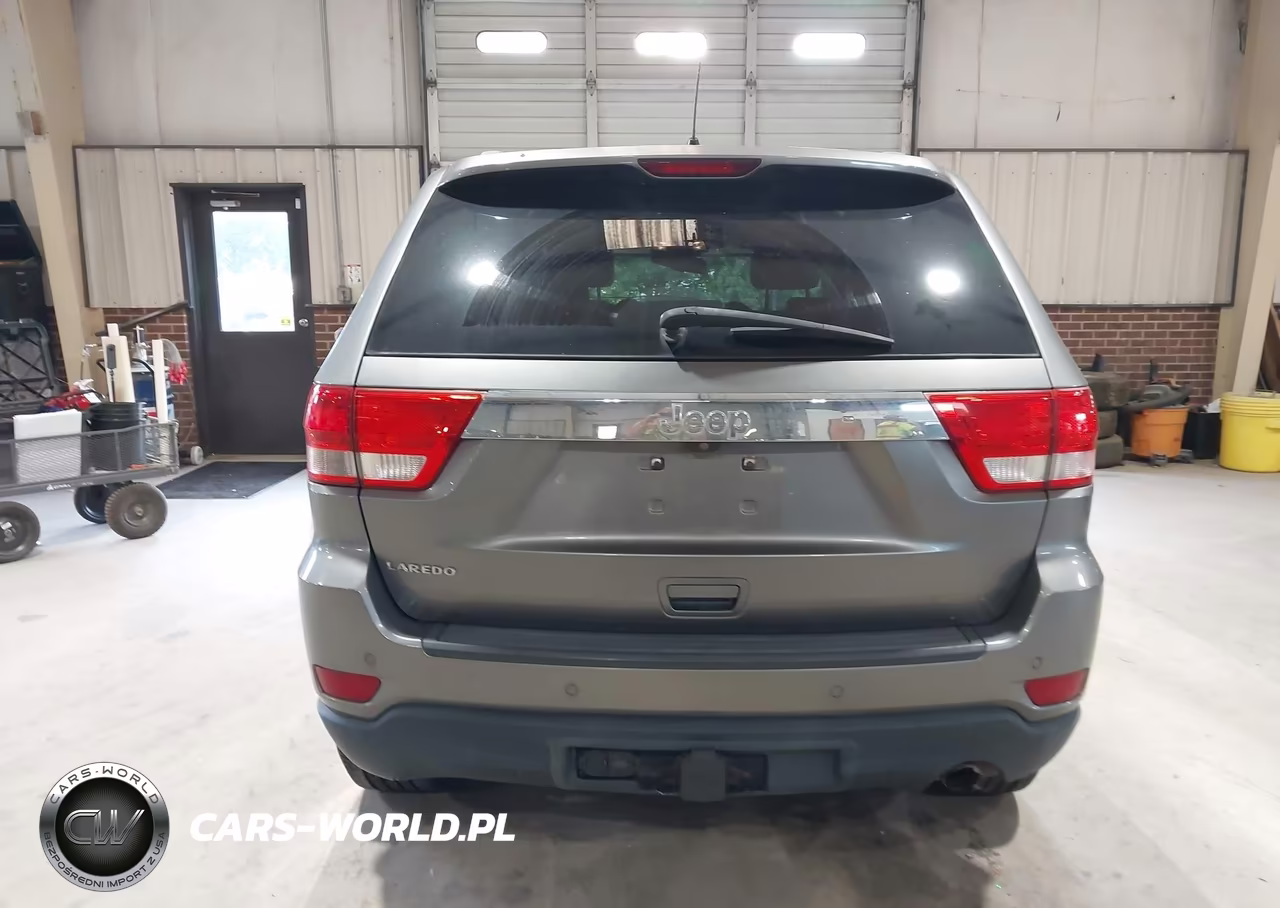 2012 Jeep Grand Cherokee Laredo VIN:1C4RJEAG8CC270951 - 16