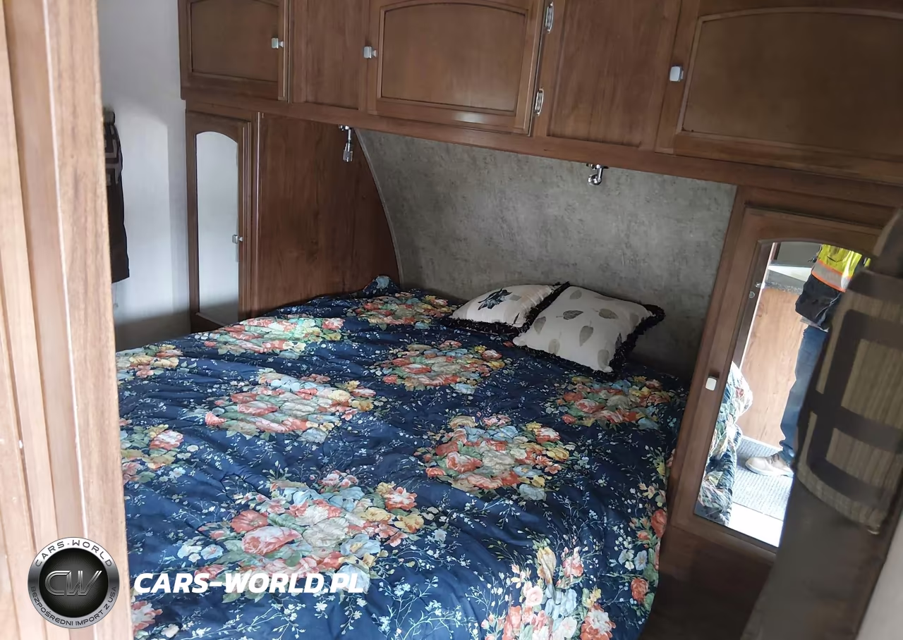 2017 Coachmen By Forest R Freedom Express 231 VIN:5ZT2FEMB7HL001722 - 5