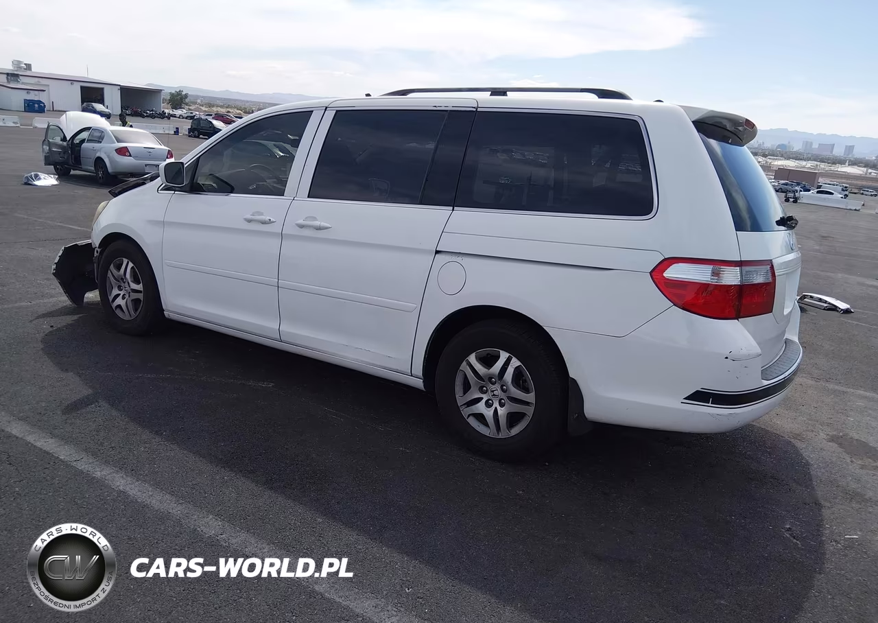 2005 Honda Odyssey Ex VIN:5FNRL384X5B400972 - 3