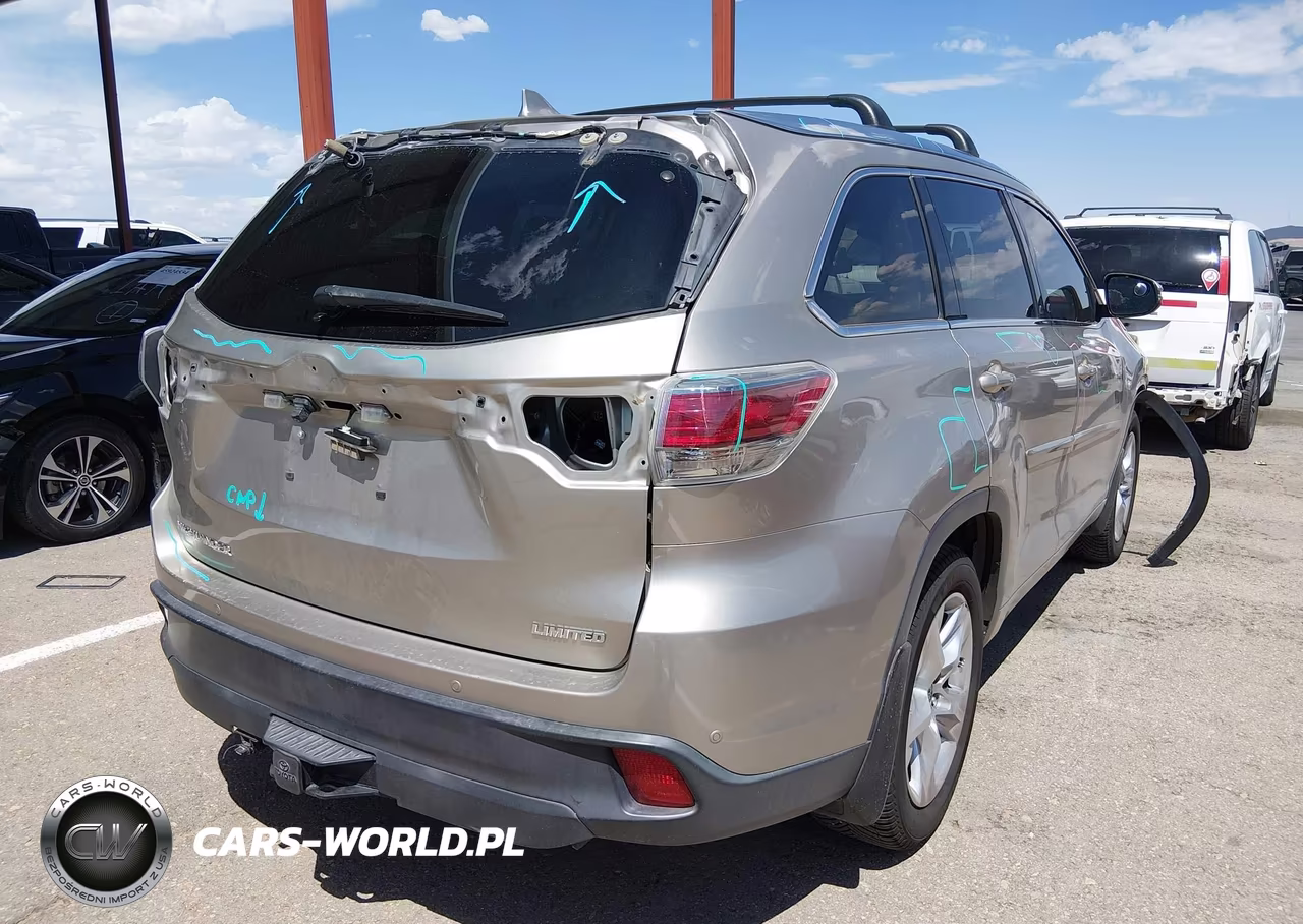 2016 Toyota Highlander Limited V6 VIN:5TDYKRFH4GS131874 - 4