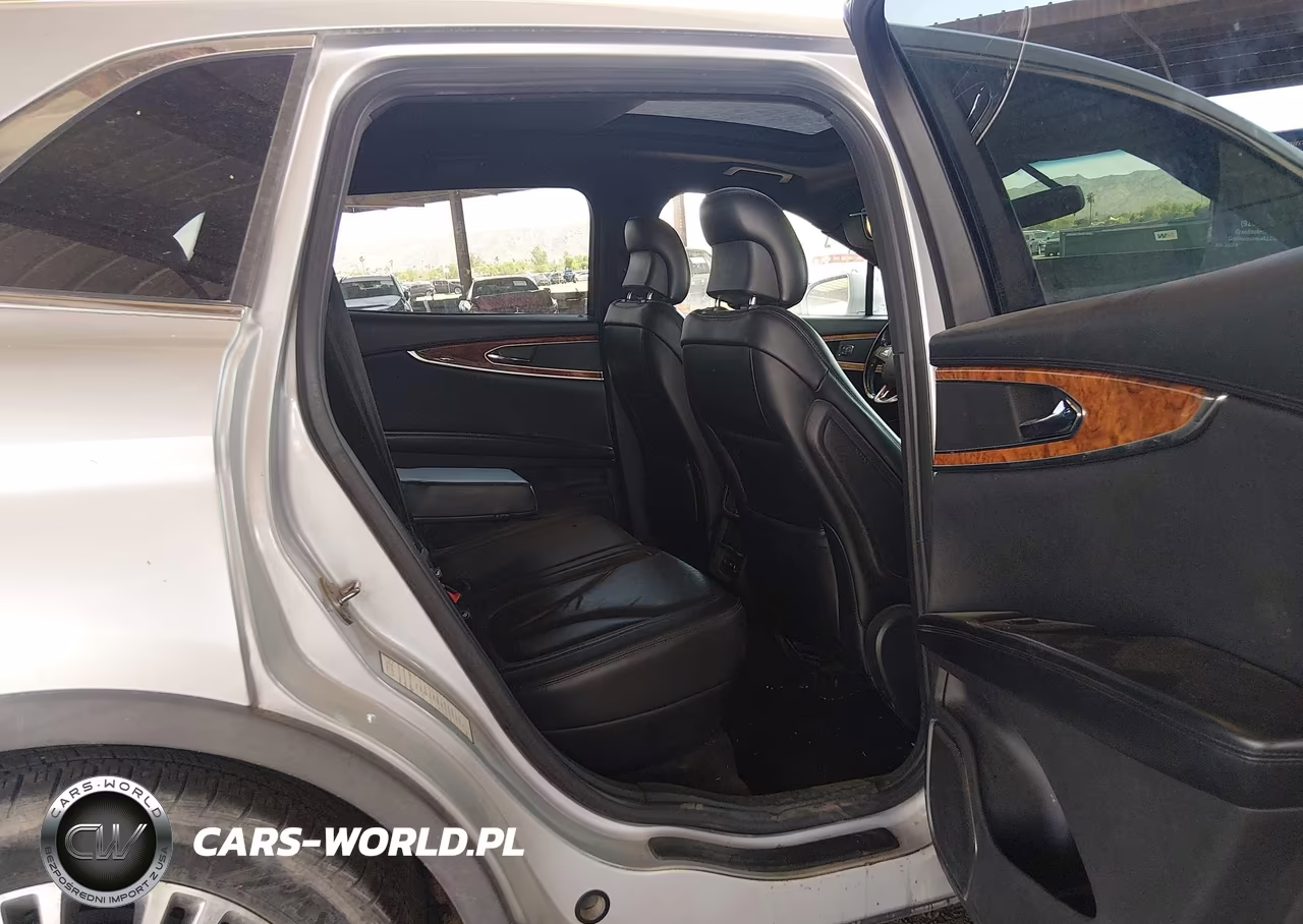 2018 Lincoln Mkx Reserve VIN:2LMPJ8LR8JBL17979 - 8