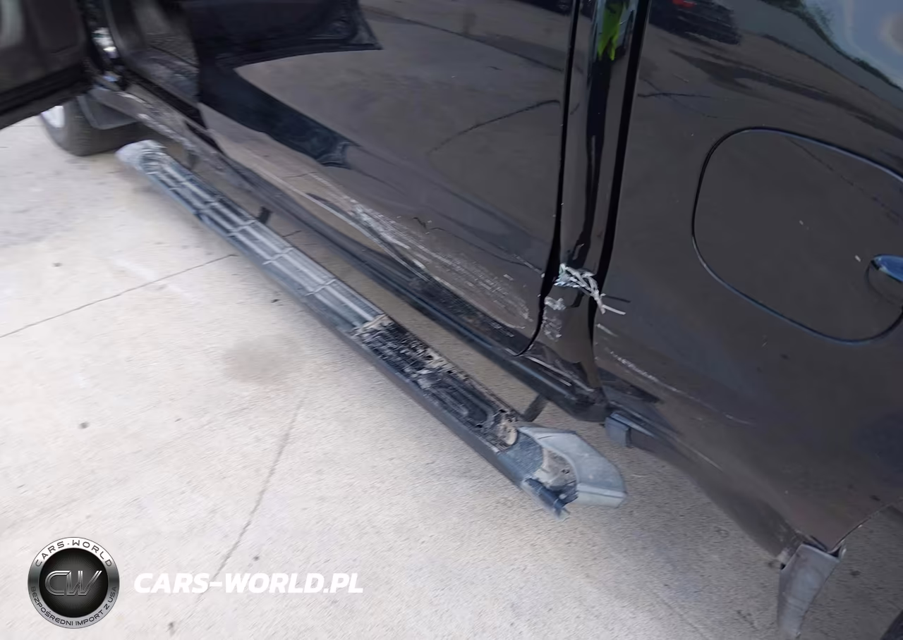 2019 Chevrolet Silverado 1500 Custom VIN:3GCPWBEH1KG195368 - 6