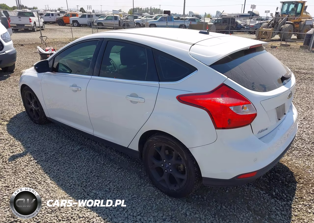 2012 Ford Focus Sel VIN:1FAHP3M24CL258297 - 3