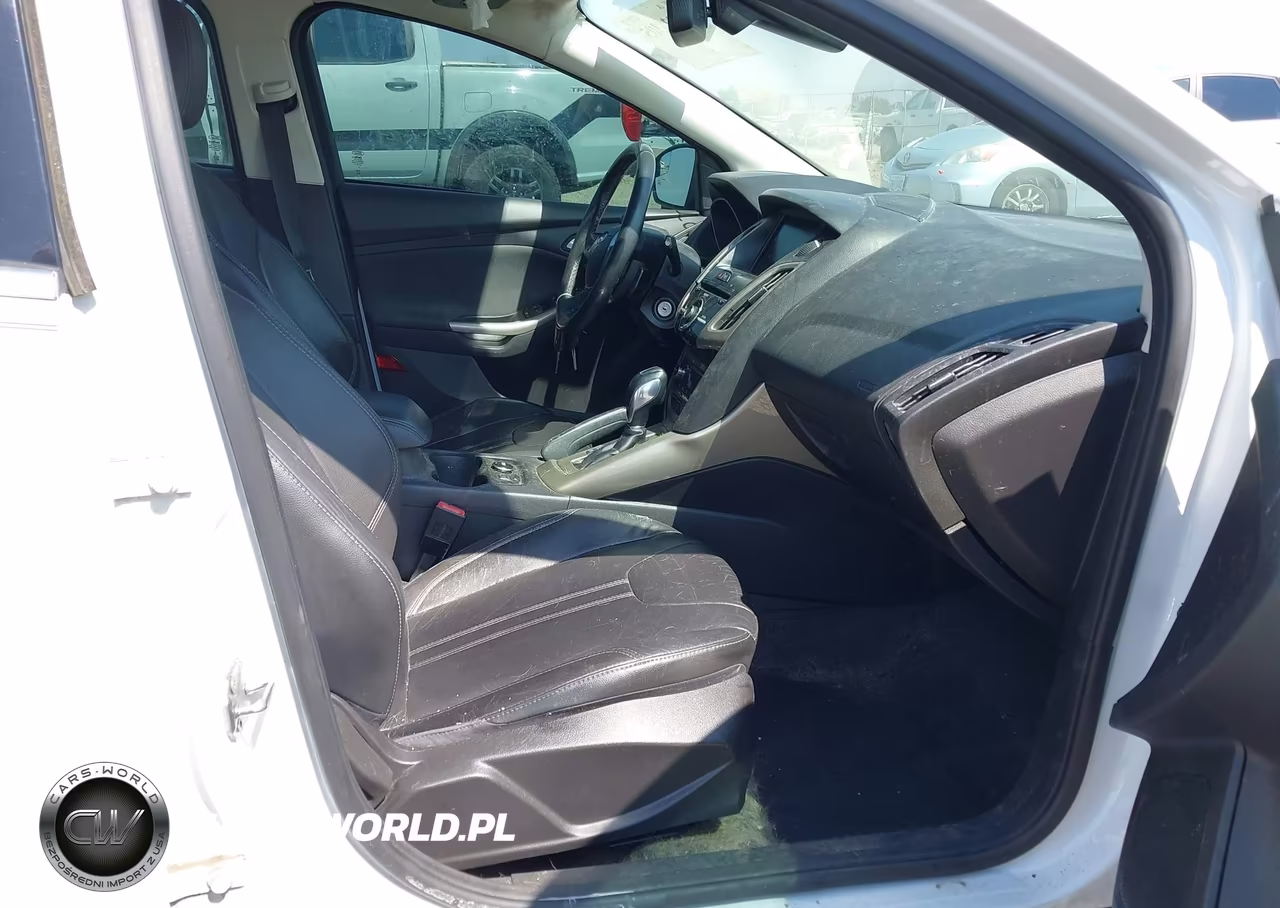 2012 Ford Focus Sel VIN:1FAHP3M24CL258297 - 5