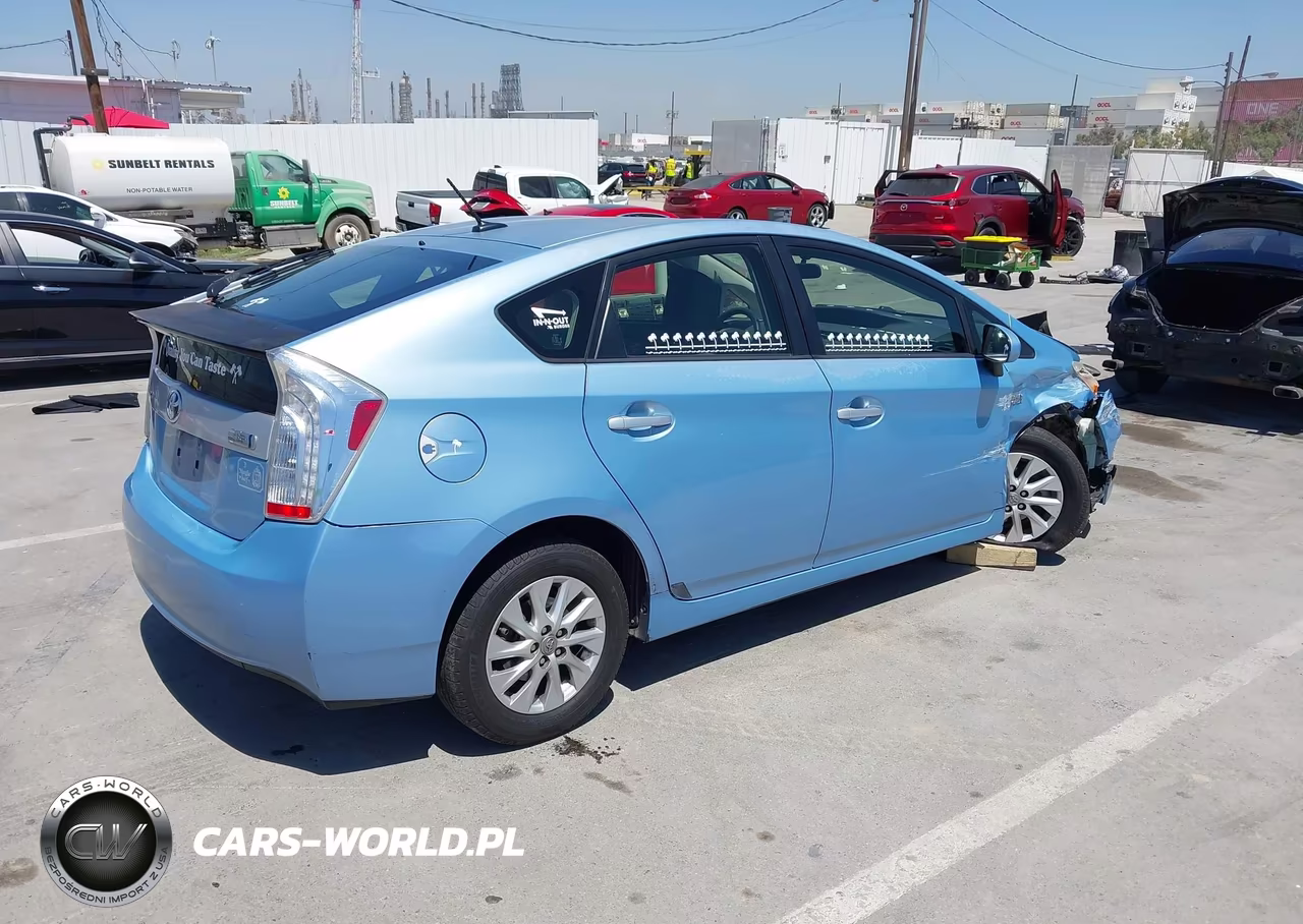 2012 Toyota Prius Plug-In VIN:JTDKN3DP0C3016186 - 4