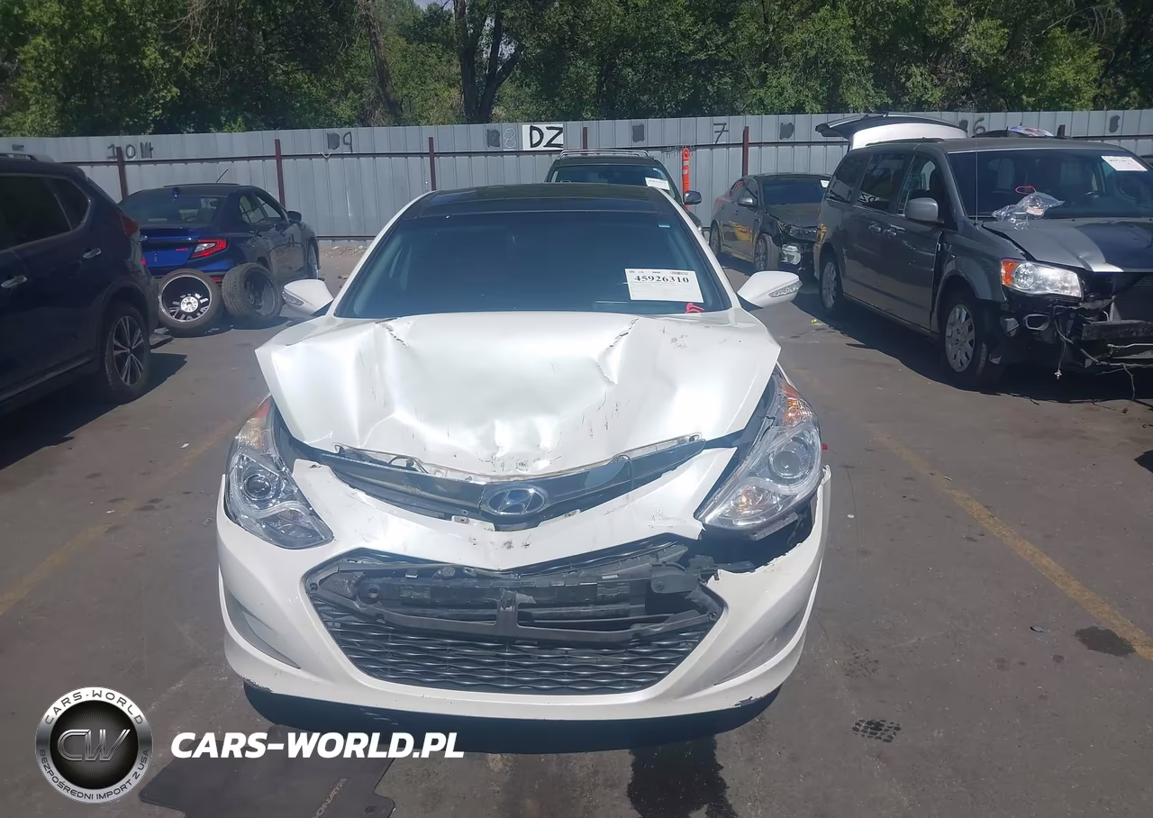 2015 Hyundai Sonata Hybrid Limited VIN:KMHEC4A46FA131910 - 12