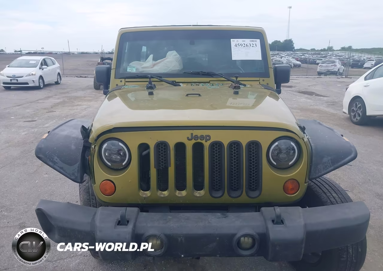 2008 Jeep Wrangler VIN:1J4GA39108L608985 - 12
