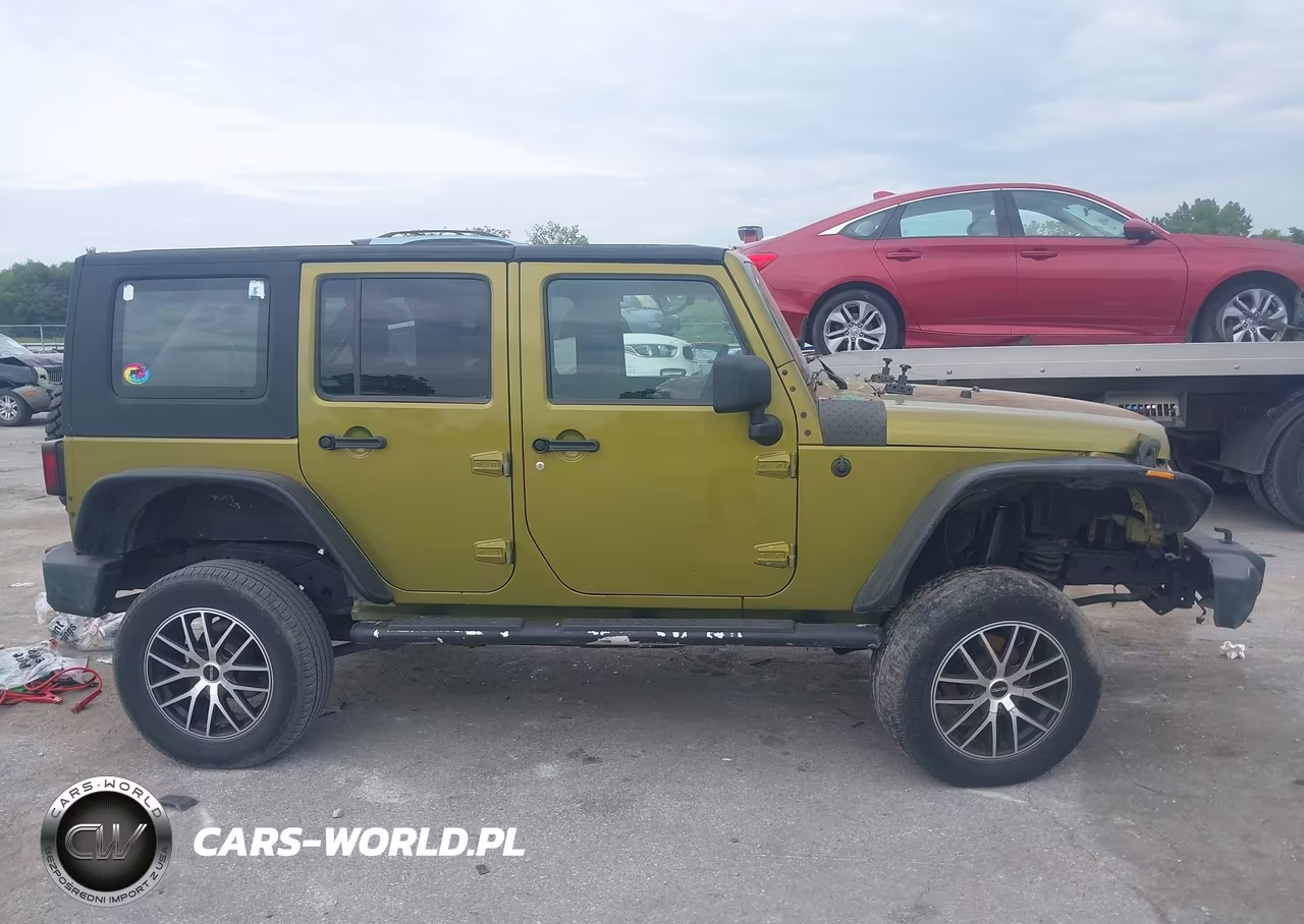 2008 Jeep Wrangler VIN:1J4GA39108L608985 - 13