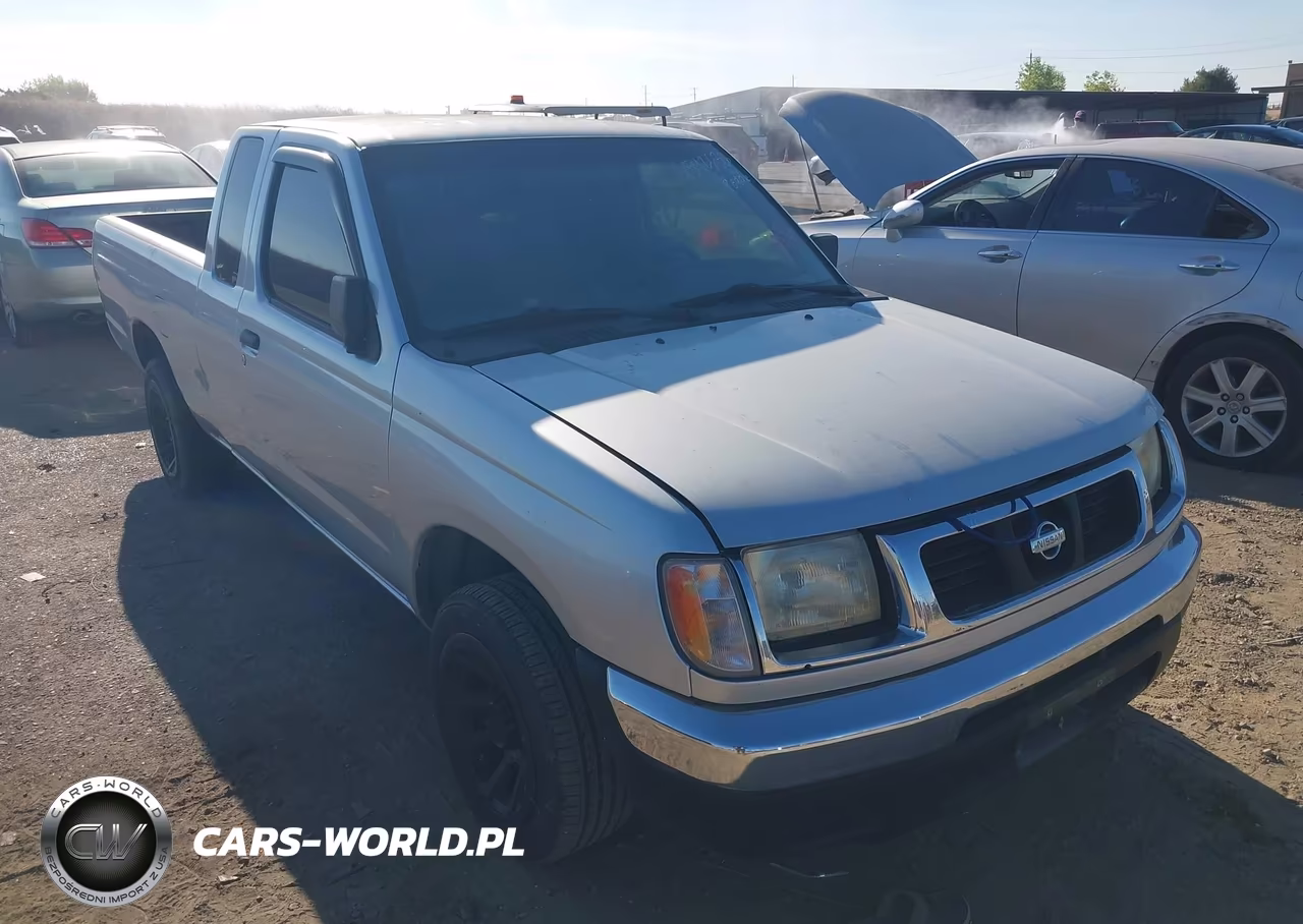 2000 Nissan Frontier Xe