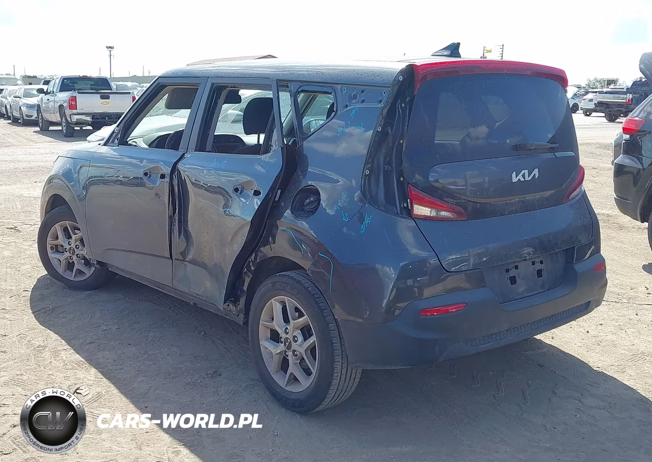 2022 Kia Soul Lx VIN:KNDJ23AU9N7833652 - 3