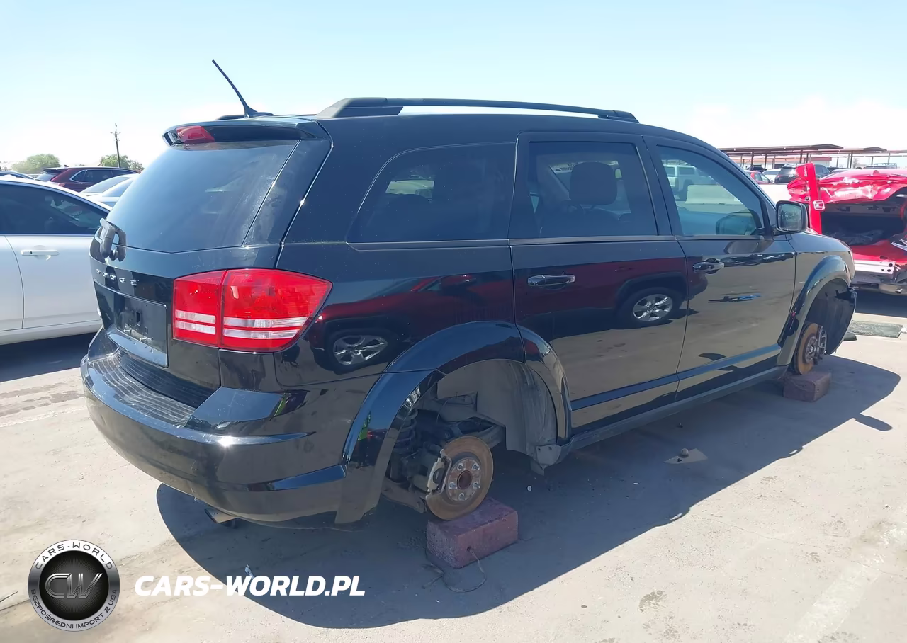 2018 Dodge Journey Se VIN:3C4PDCAB6JT473877 - 4