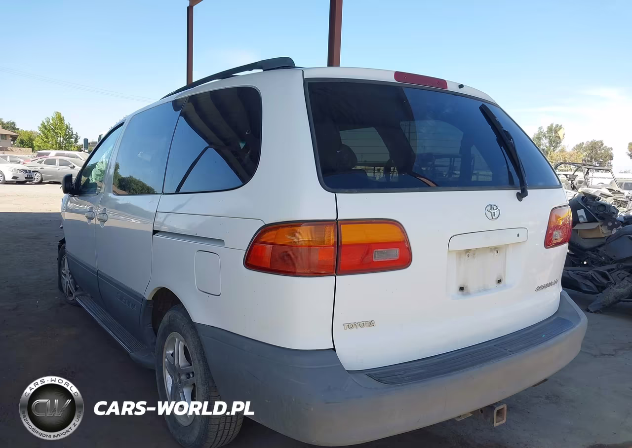 2000 Toyota Sienna Le VIN:4T3ZF13C5YU241755 - 3