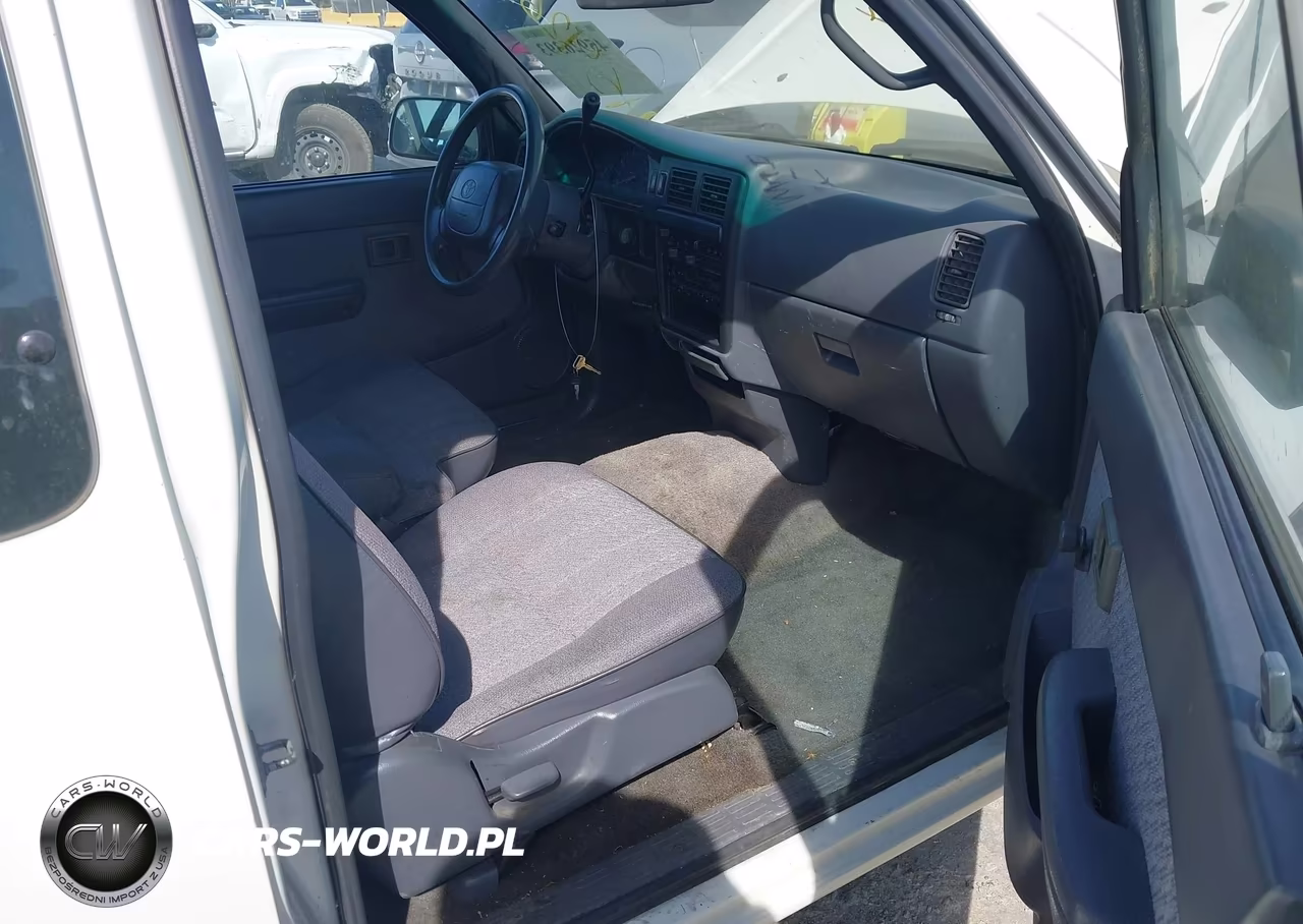 1997 Toyota Tacoma Base V6 VIN:4TAVN52NXVZ223870 - 5