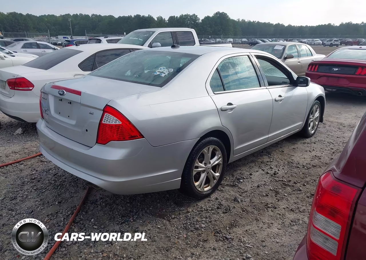 2012 Ford Fusion Se VIN:3FAHP0HA1CR351425 - 4