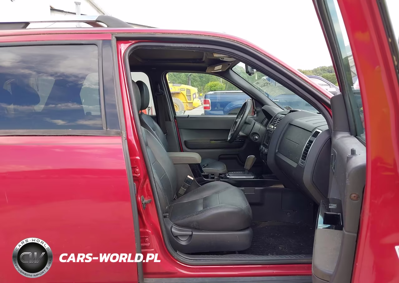 2008 Ford Escape Limited VIN:1FMCU04128KB91596 - 5