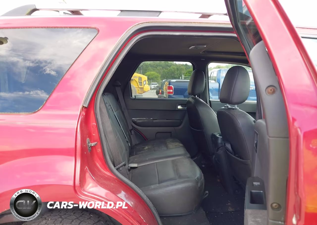 2008 Ford Escape Limited VIN:1FMCU04128KB91596 - 8