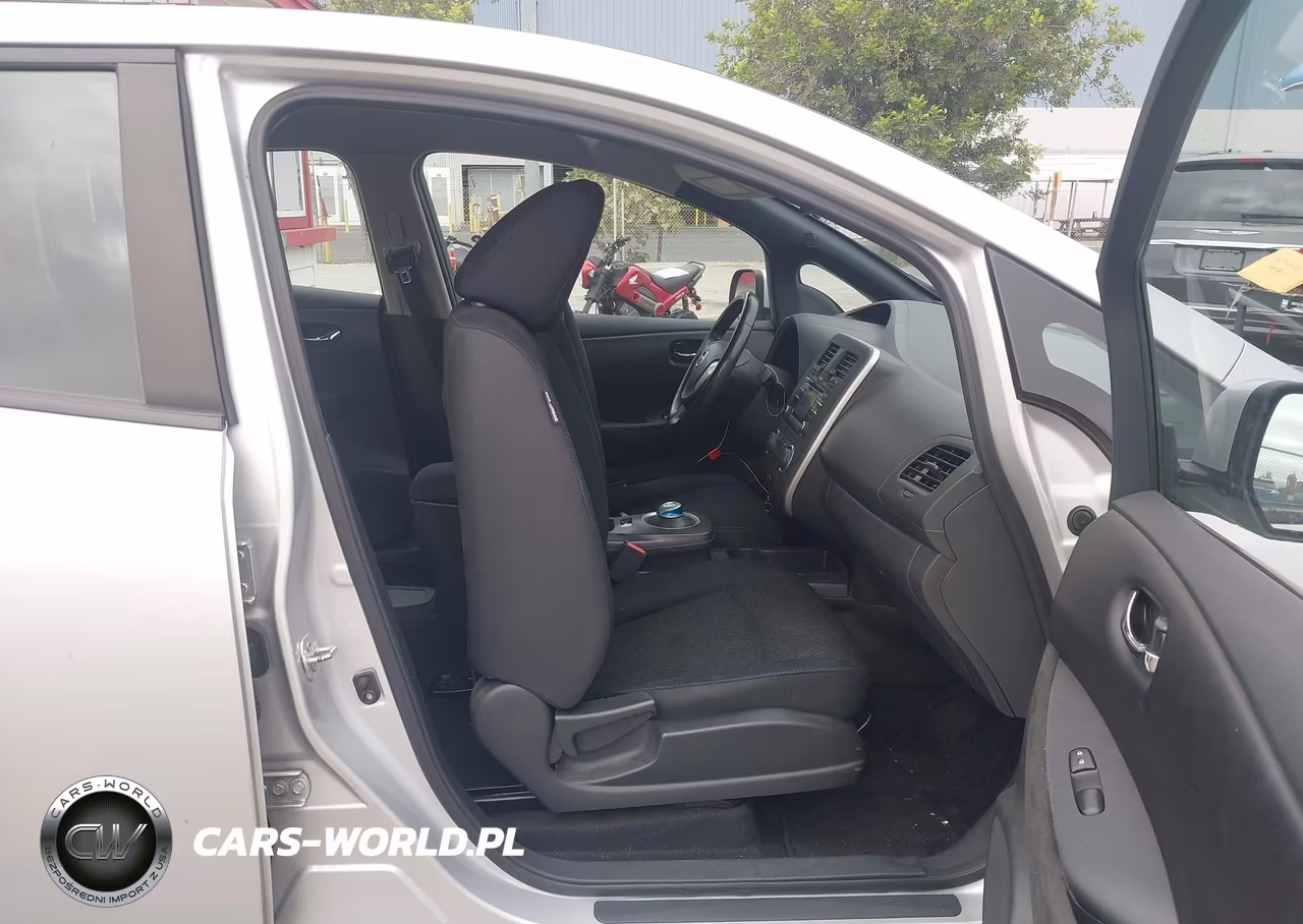 2013 Nissan Leaf S VIN:1N4AZ0CP5DC413772 - 5