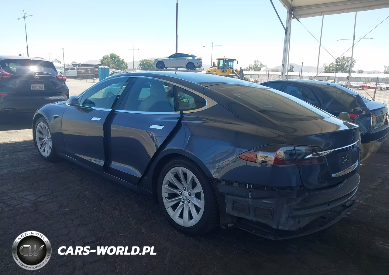 2020 Tesla Model S Long Range Dual Motor All-Wheel Drive-Long Range Plus Dual Motor All-Wheel Drive VIN:5YJSA1E25LF366404 - 3