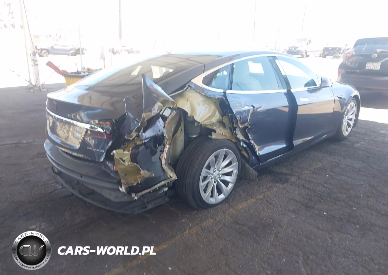 2020 Tesla Model S Long Range Dual Motor All-Wheel Drive-Long Range Plus Dual Motor All-Wheel Drive VIN:5YJSA1E25LF366404 - 4