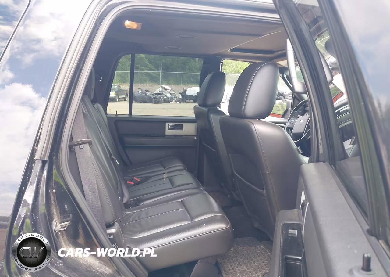 2014 Ford Expedition Limited VIN:1FMJU2A53EEF02957 - 8