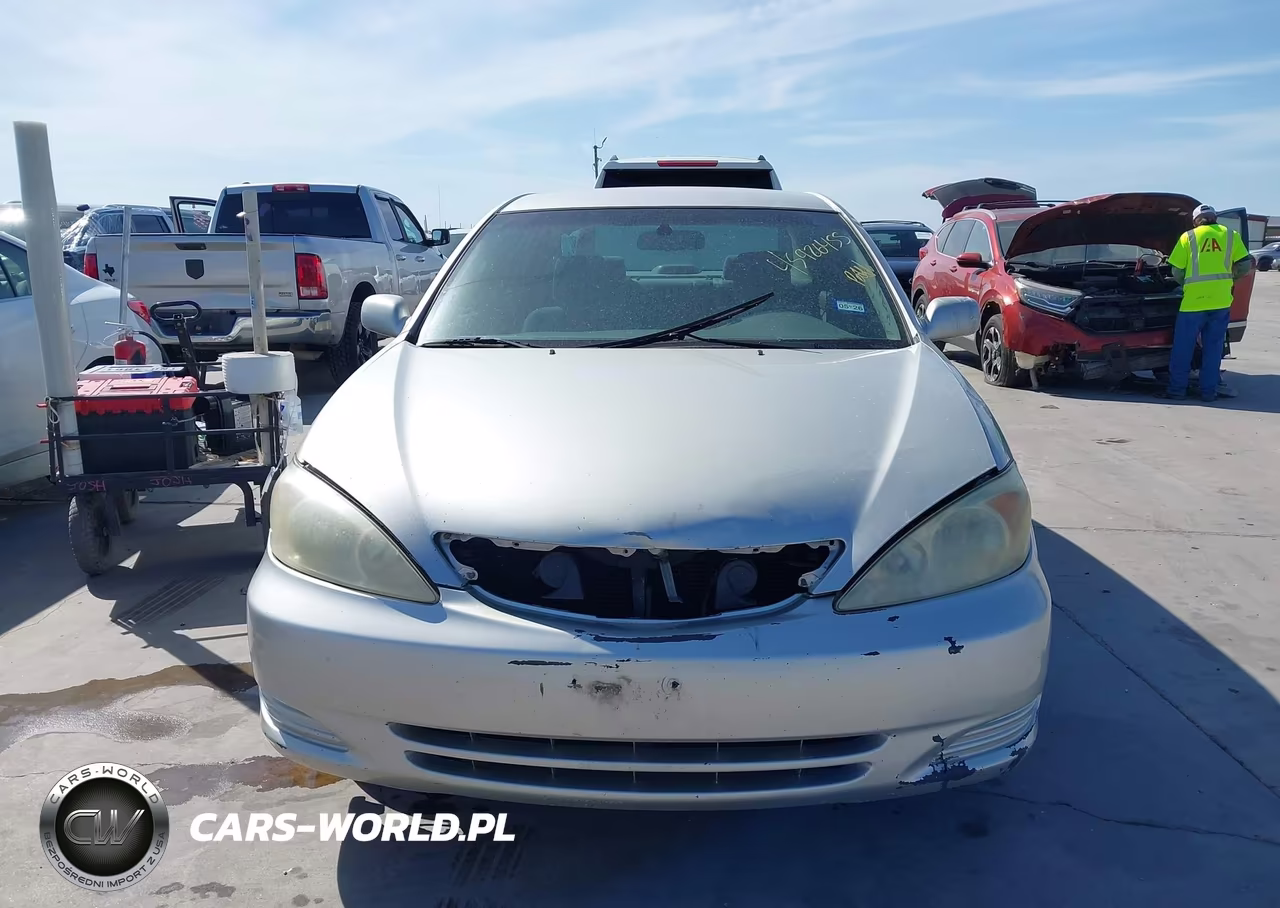 2002 Toyota Camry Le VIN:4T1BE32K62U511956 - 6