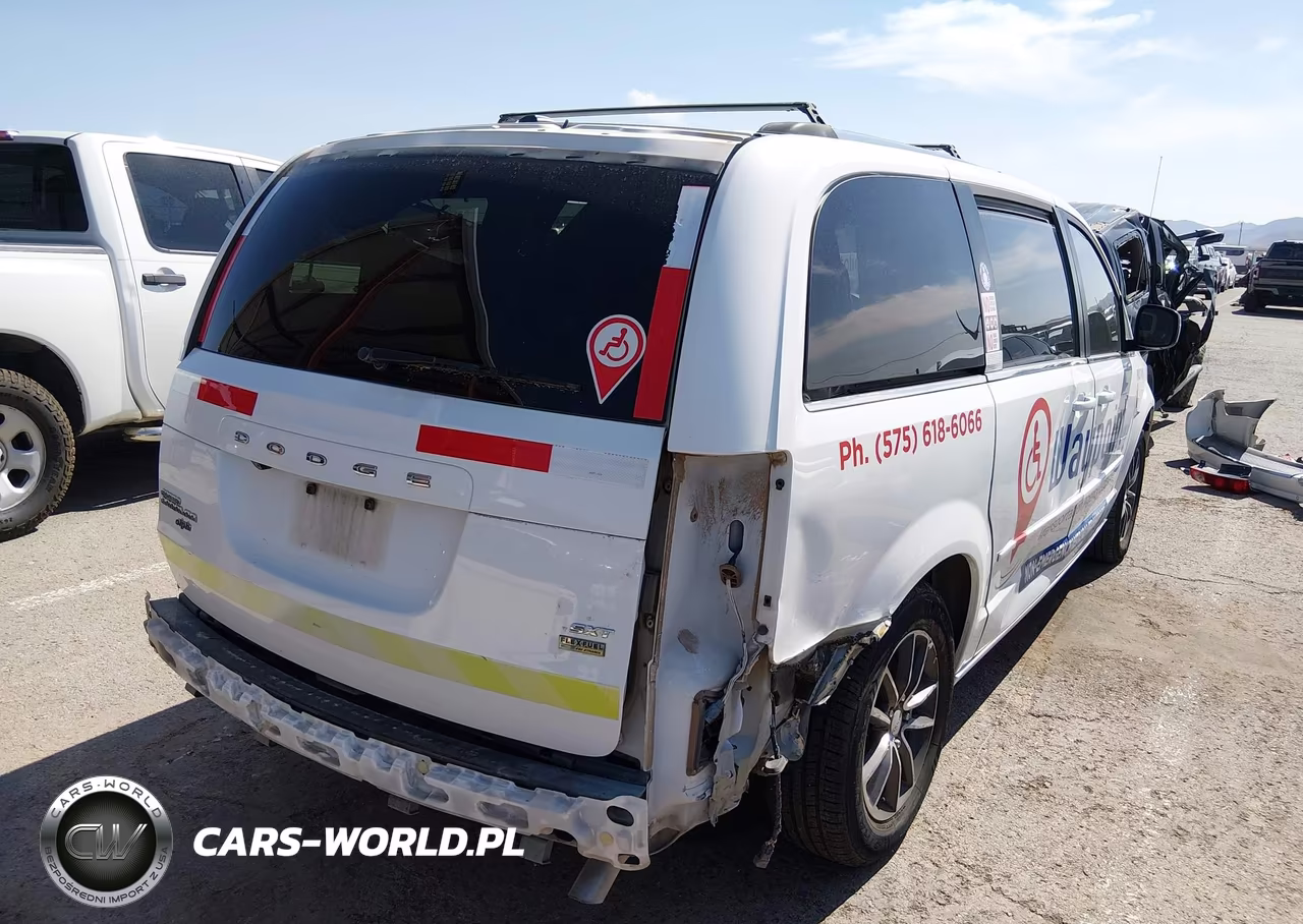 2017 Dodge Grand Caravan Sxt VIN:2C4RDGCG5HR600933 - 4