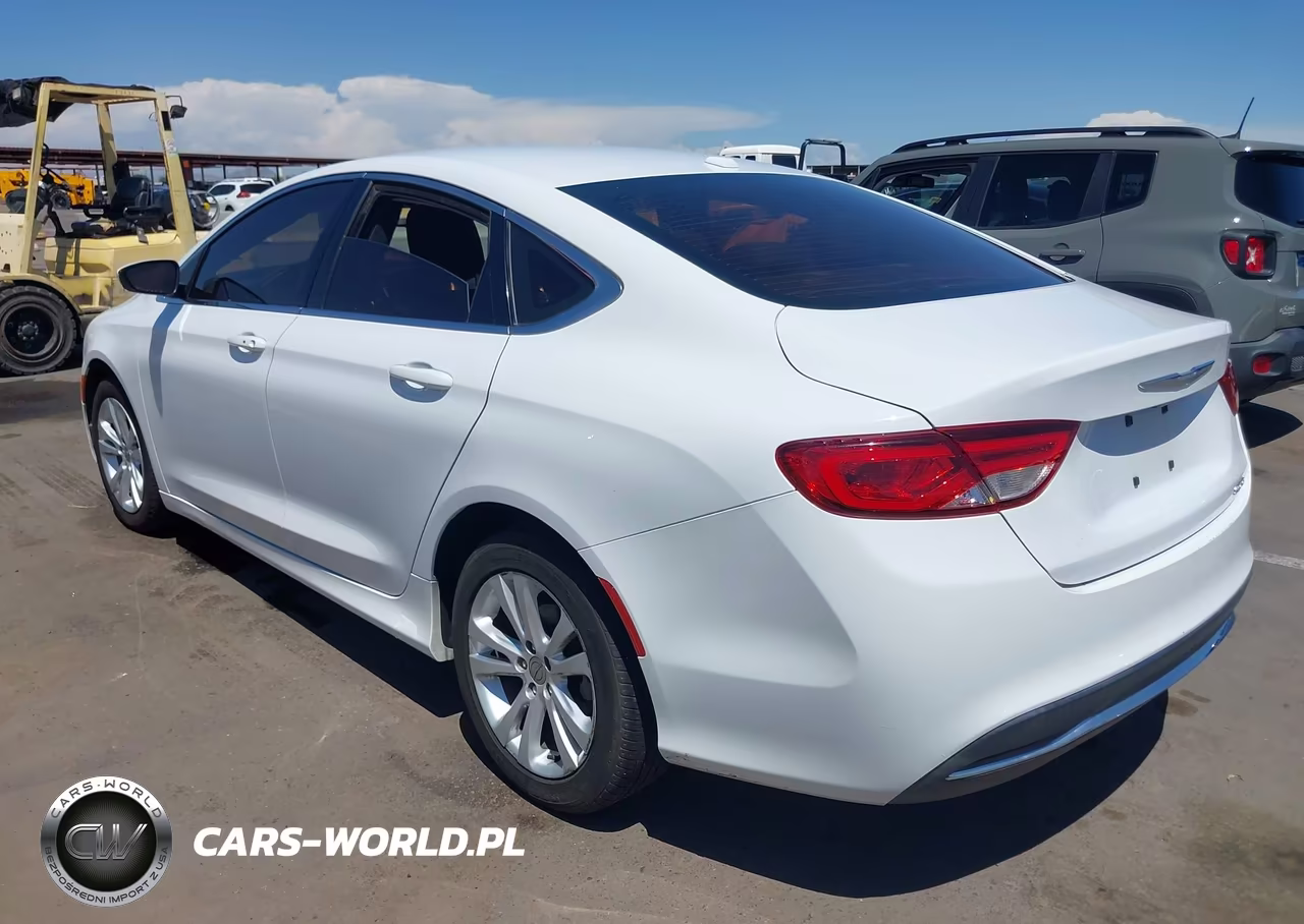 2016 Chrysler 200 Limited VIN:1C3CCCAB7GN161081 - 3