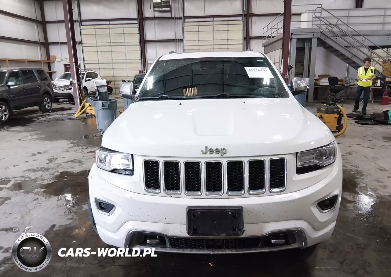 2015 Jeep Grand Cherokee Overland VIN:1C4RJFCM5FC757053 - 13